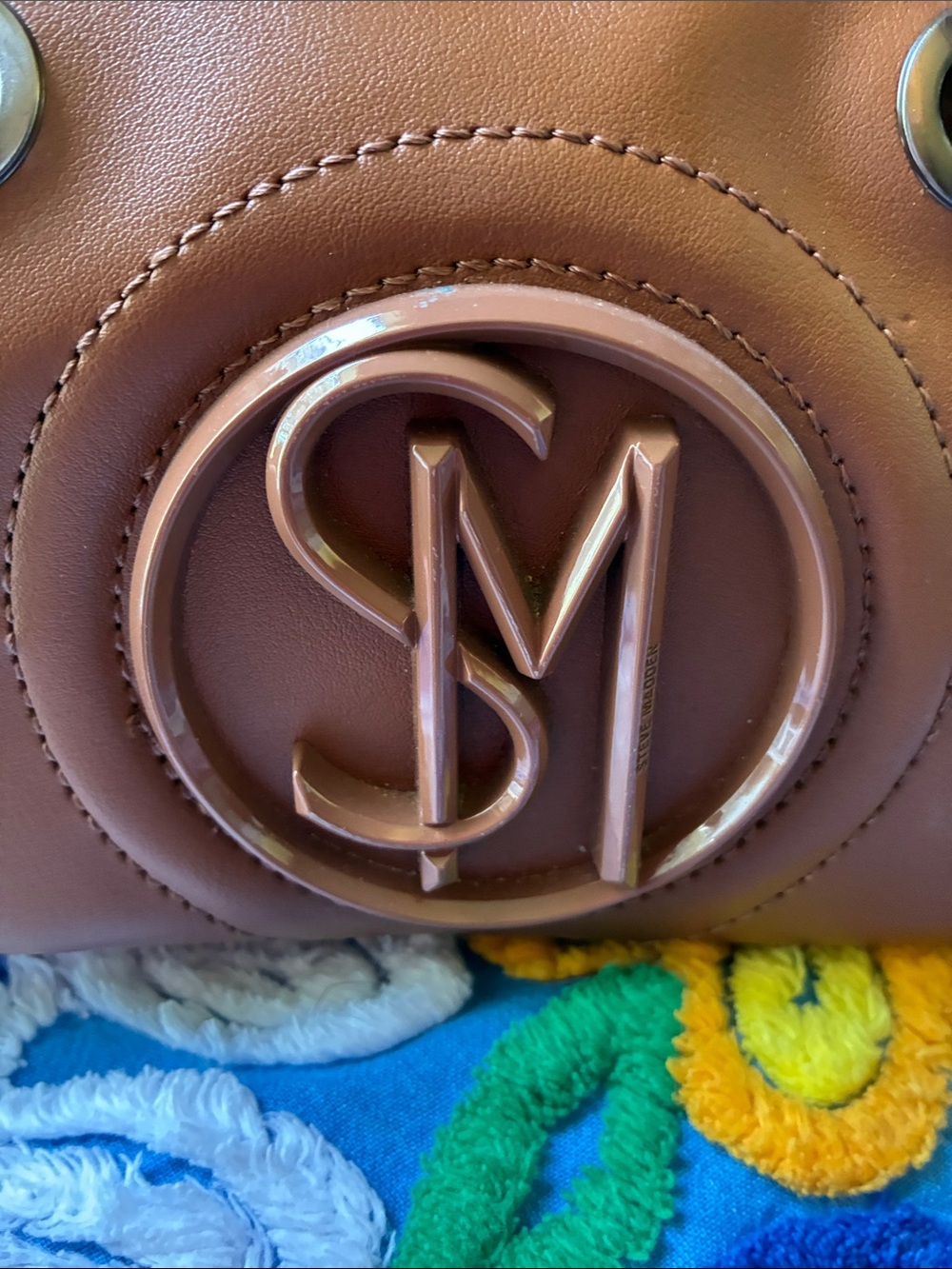 Steve Madden Small Brown Barrel Satchel - Stylish Women’s Handbag - Picture 2 of 10